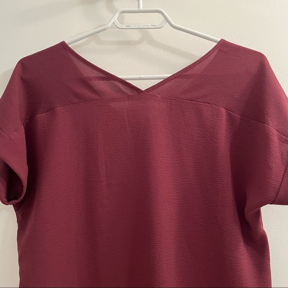 Pink Rose Burgundy Top with Rolled Sleeve Detail size S - Picture 5 of 5
